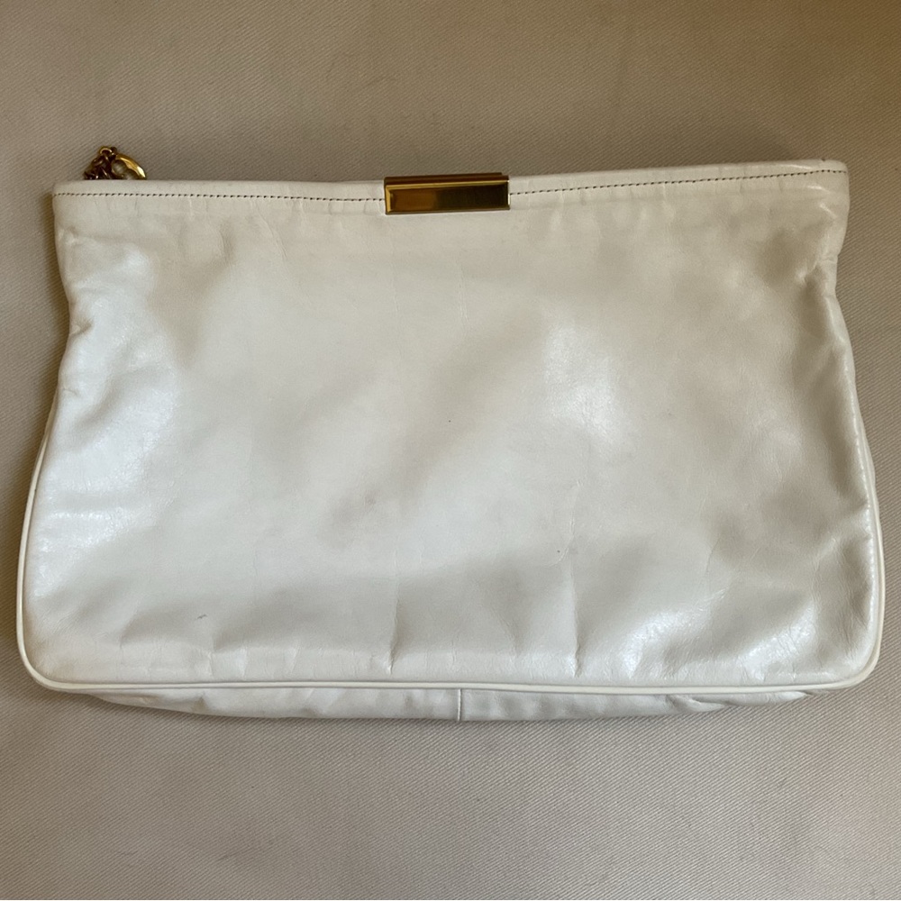 Vintage 70's Dove Zipper White Leather Understated Clutch Purse Bag - Picture 9 of 9